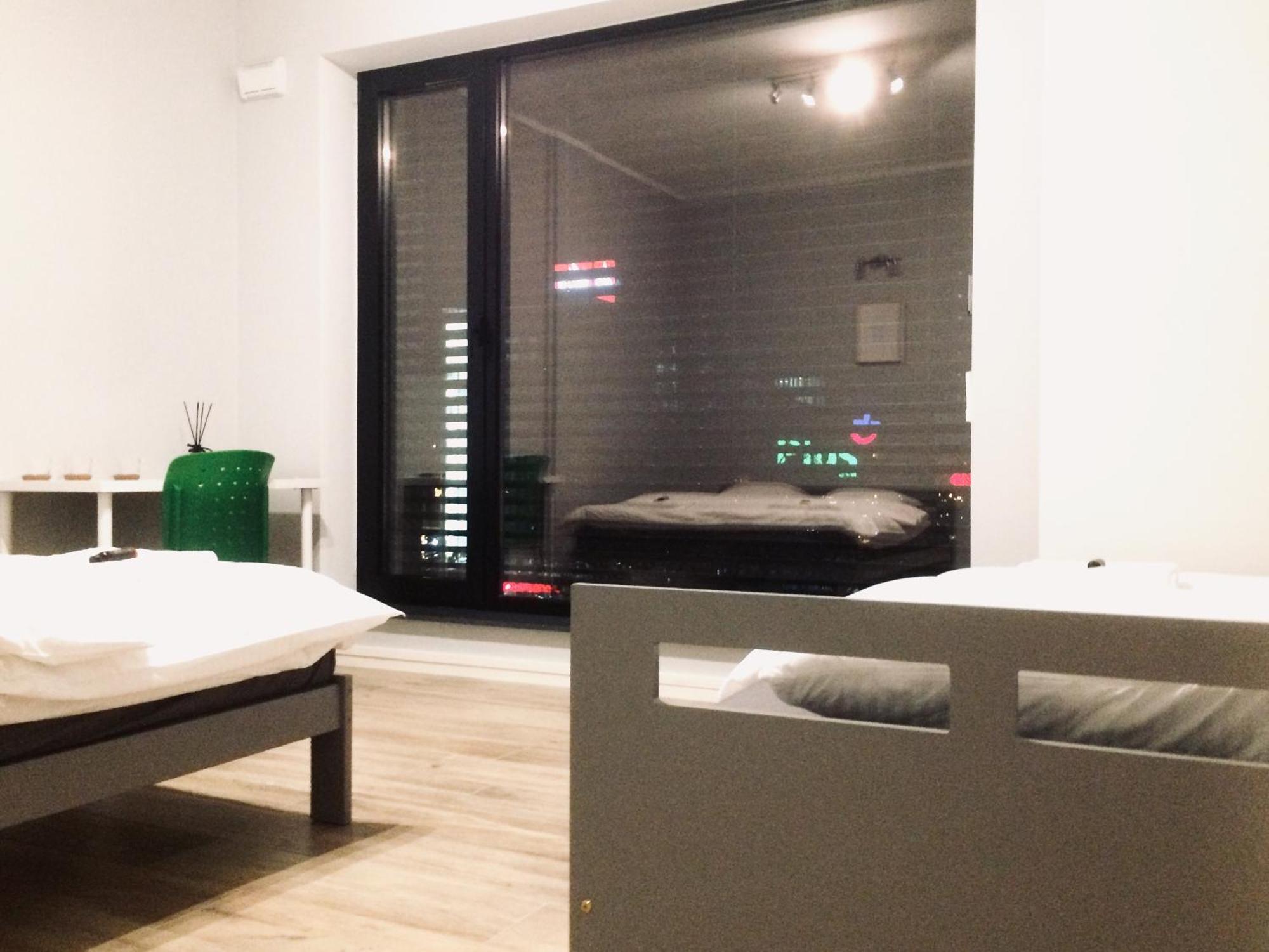 Fractal Guest Rooms - Poznan Centrum Andersia Square & Old Town Kamer foto