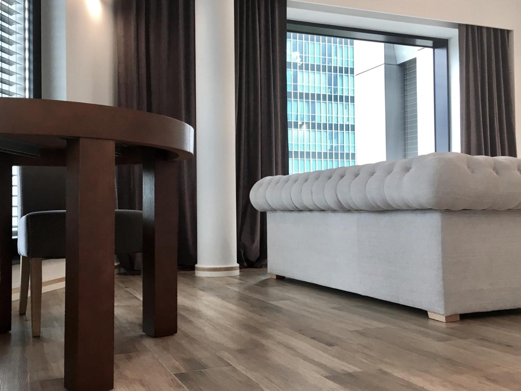 Fractal Guest Rooms - Poznan Centrum Andersia Square & Old Town Buitenkant foto