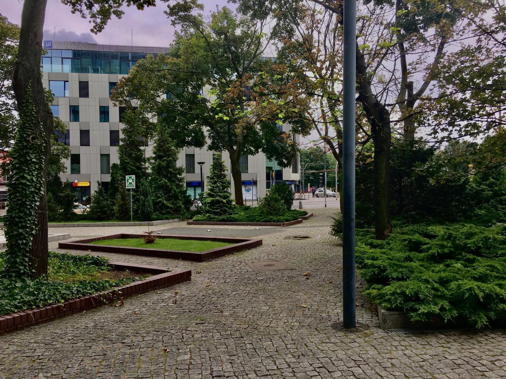 Fractal Guest Rooms - Poznan Centrum Andersia Square & Old Town Buitenkant foto