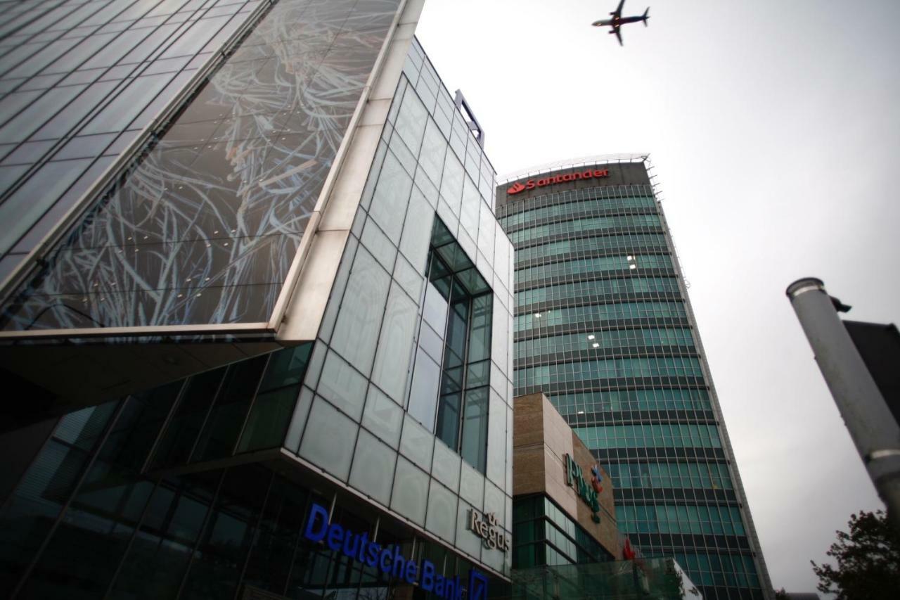 Fractal Guest Rooms - Poznan Centrum Andersia Square & Old Town Buitenkant foto